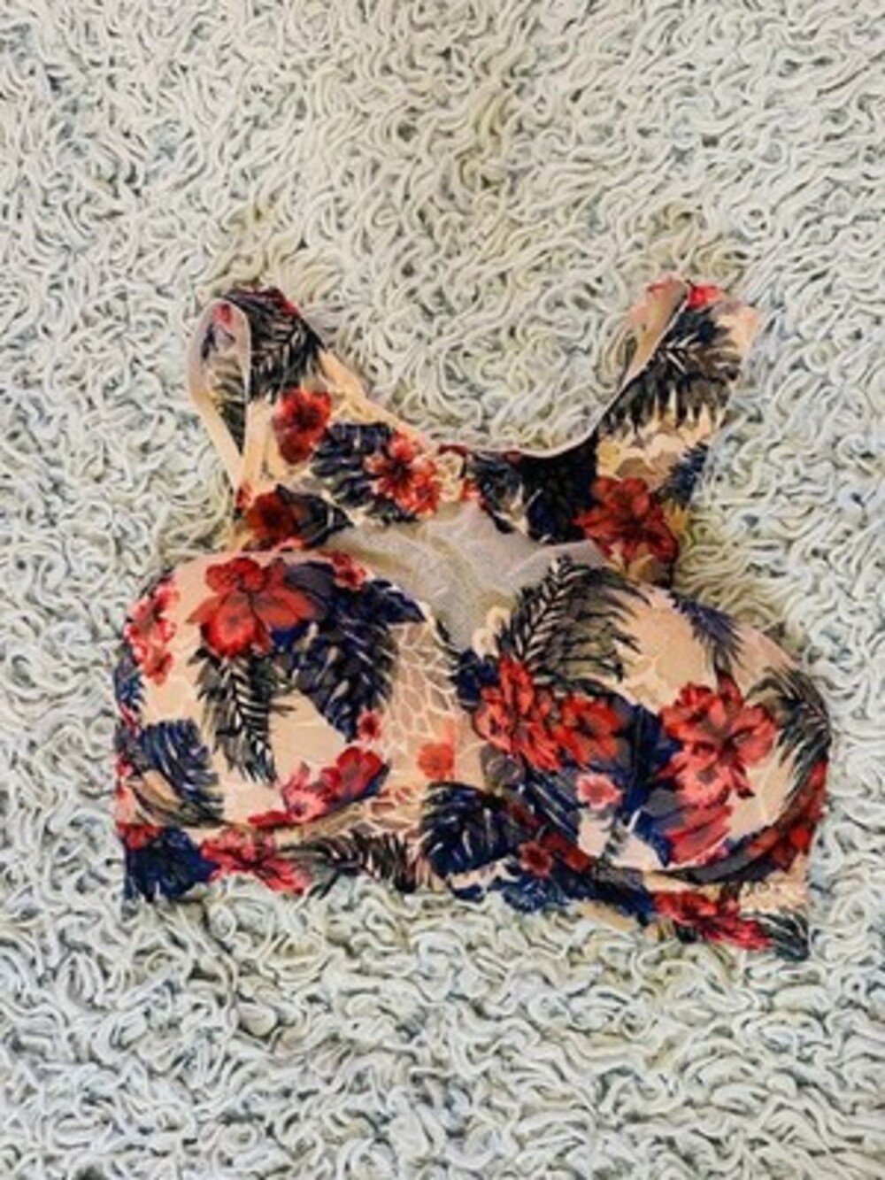 PINK Victoria’s Secret Lace Floral Underwire Bralette Size Small